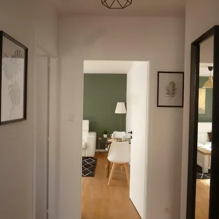 Appartement 4 Clarence App Avec Parking Hyper Centre *